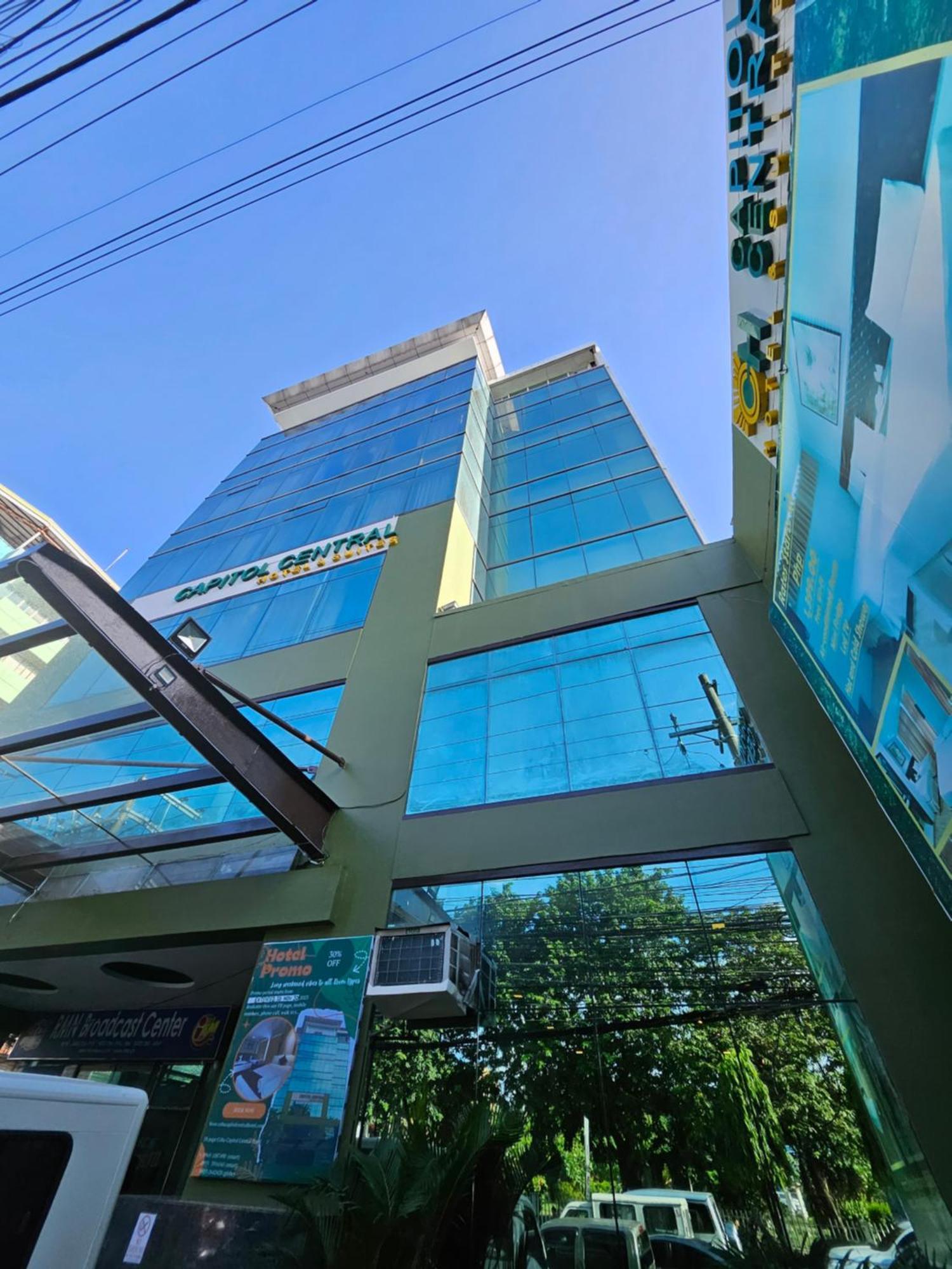 Cebu Capitol Central Hotel & Suites Powered By Cocotel Exterior photo